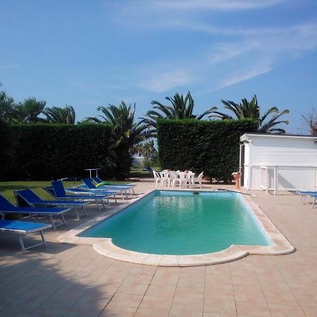 Oasi Degli Angeli Hotel Zapponeta Ngoại thất bức ảnh